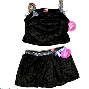 New with Tags Girl’s Dance Costume 4/5